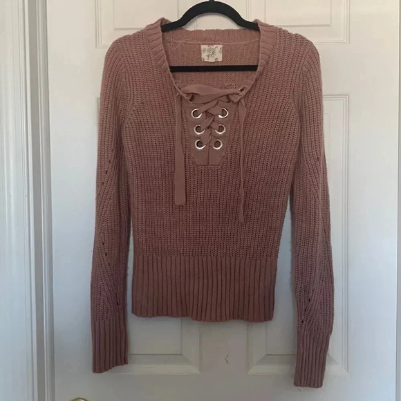 Hippie Rose Tie Front sweater - Picture 1 of 5